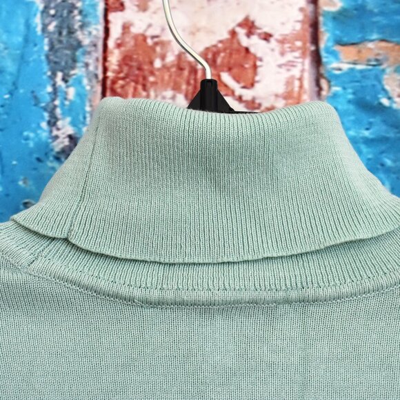 Women's Madison Grey Long Sleeve Turtleneck Knit Top MEDIUM Lime Green - Picture 8 of 11